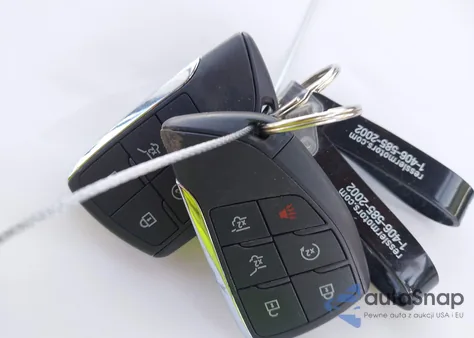 2024 Chevrolet Suburban 4Wd Lt from USA, damaged, VIN 1GNSKCKD0RR153434